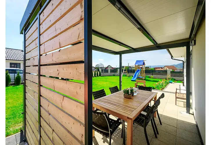 gardeon-pergola-img-gardeon_carports~~ca_4000_3000~~1~~sk_5216-diakova-mt_m7f0341-fd-3 (1).webp