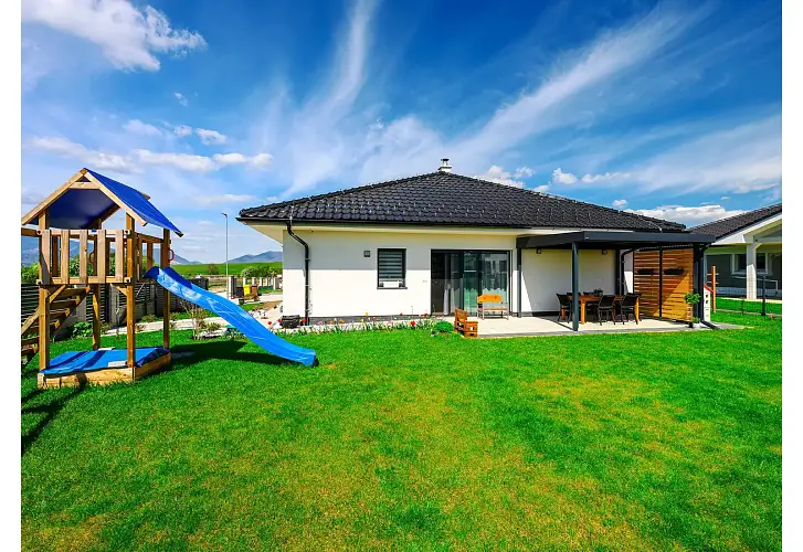 gardeon-pergola-img-gardeon_carports~~ca_4000_3000~~1~~sk_5216-diakova-mt_m7f0309-fd-3 (1).webp