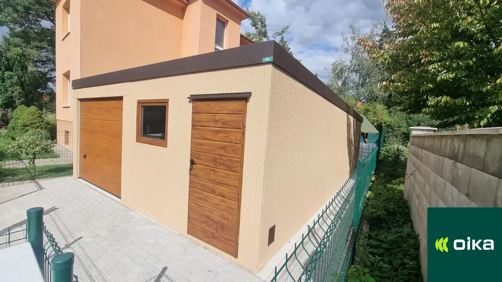 Garáž se&nbsp;zahradním domkem 6 x 9 m