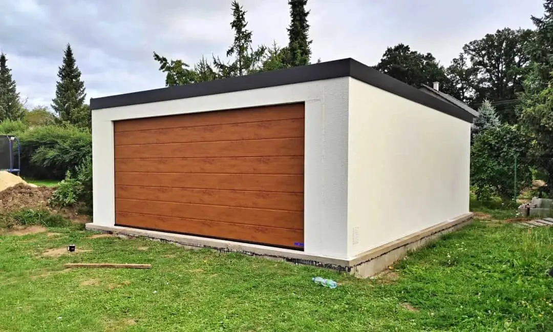 Garáž pro&nbsp;2 auta 6 x 7 m